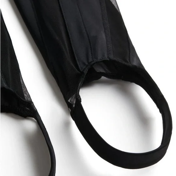 Mesh-paneled Stirrup Leggings - Picture 10 of 10